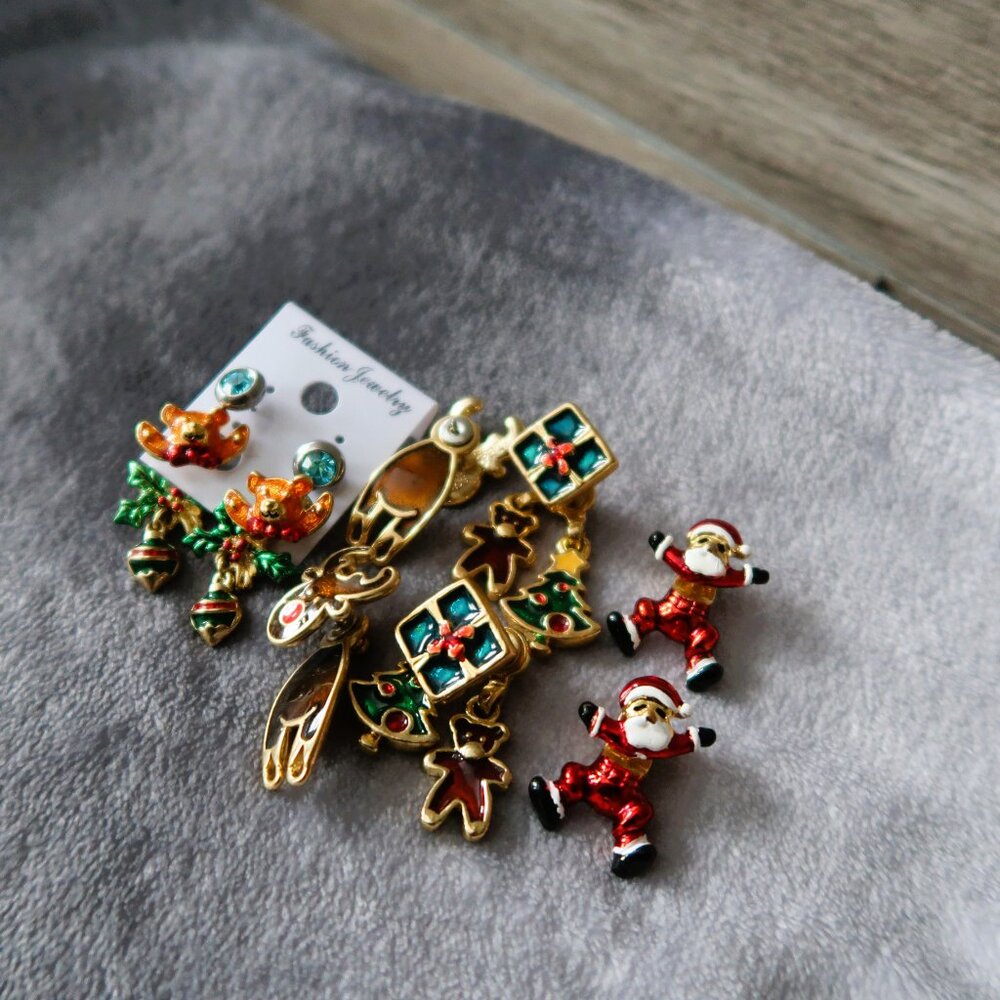 5 Pair Mixed Winter Theme Earrings Novelty Bundle Heavy Duty DIY Craft Supply